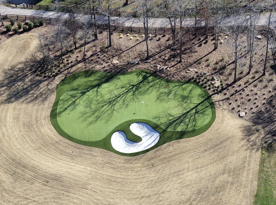 Aerial photo of the Goat Track green and front bunker